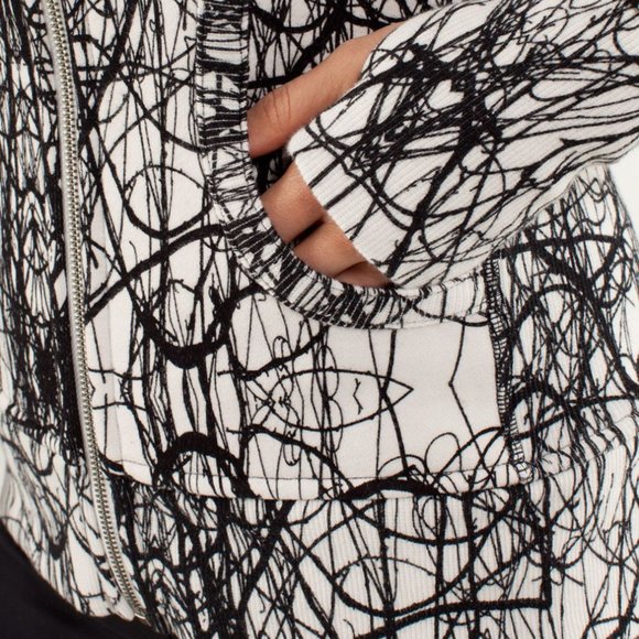 Lululemon Scuba Hoodie black white scribble print Size 6 - Picture 8 of 14